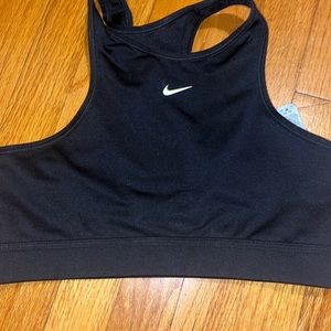 Nike sports bra. Size M